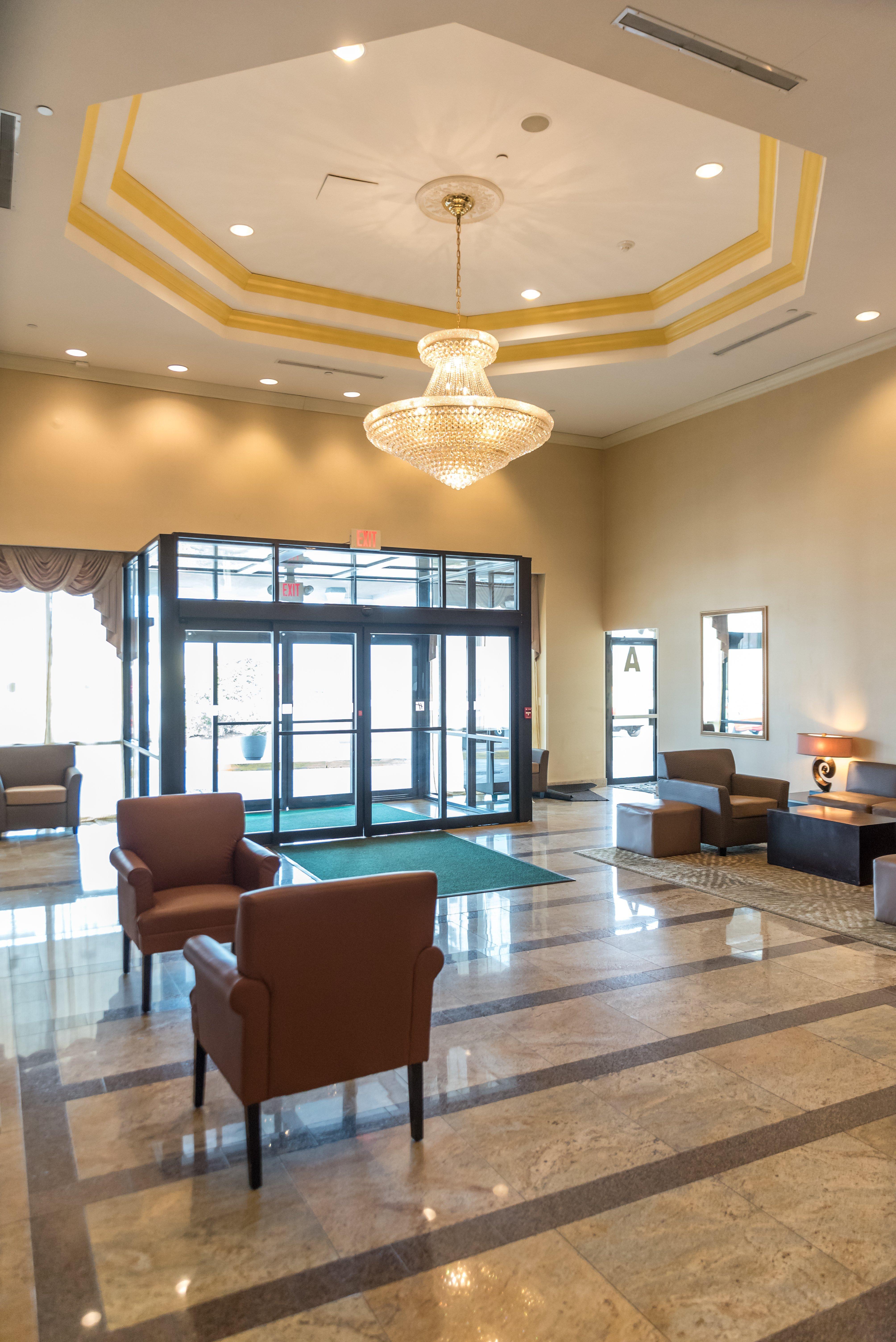 By Ihg Hotel Hazlet