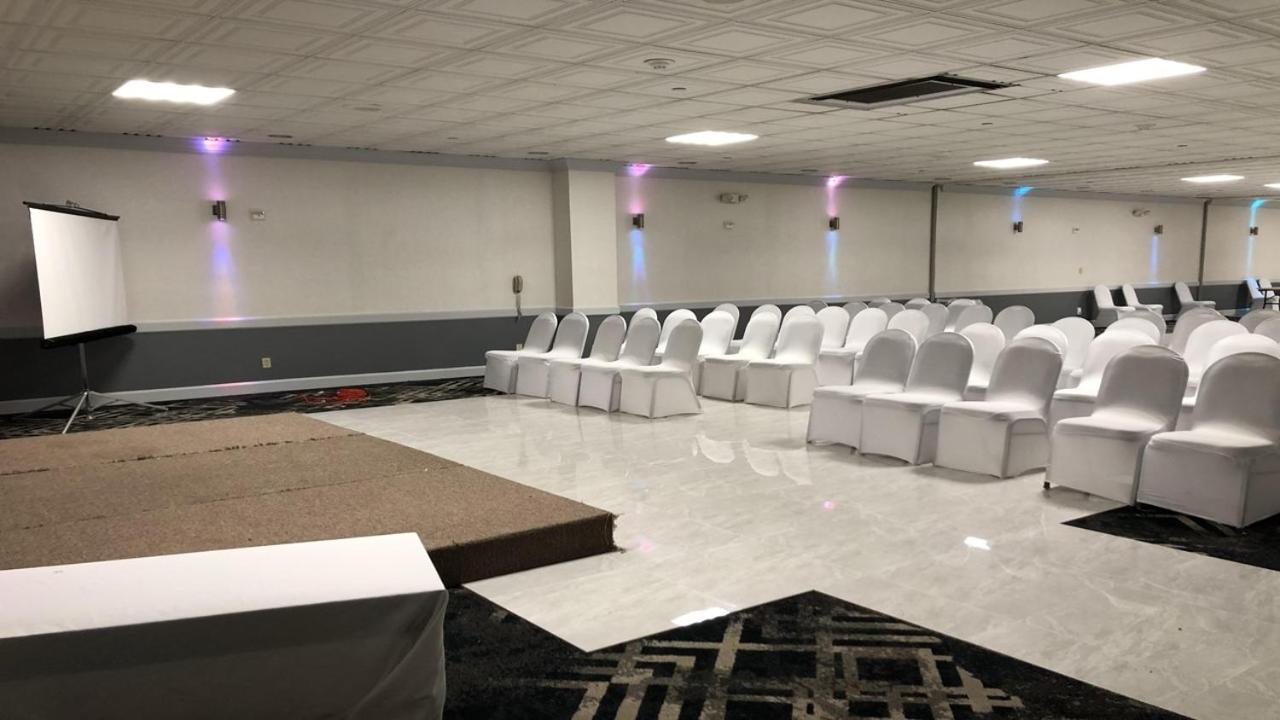 Hotel By Ihg