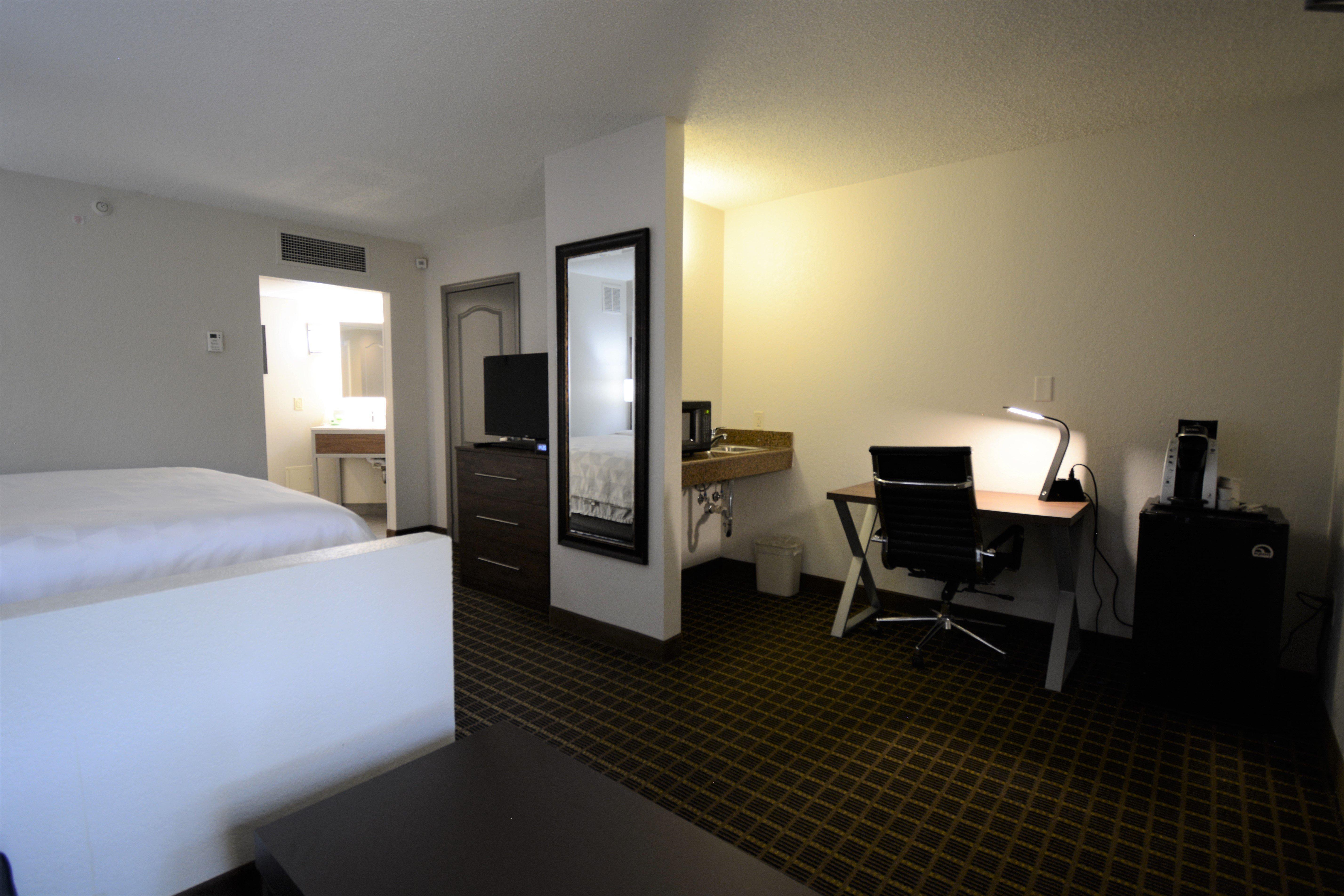 Hotel By Ihg