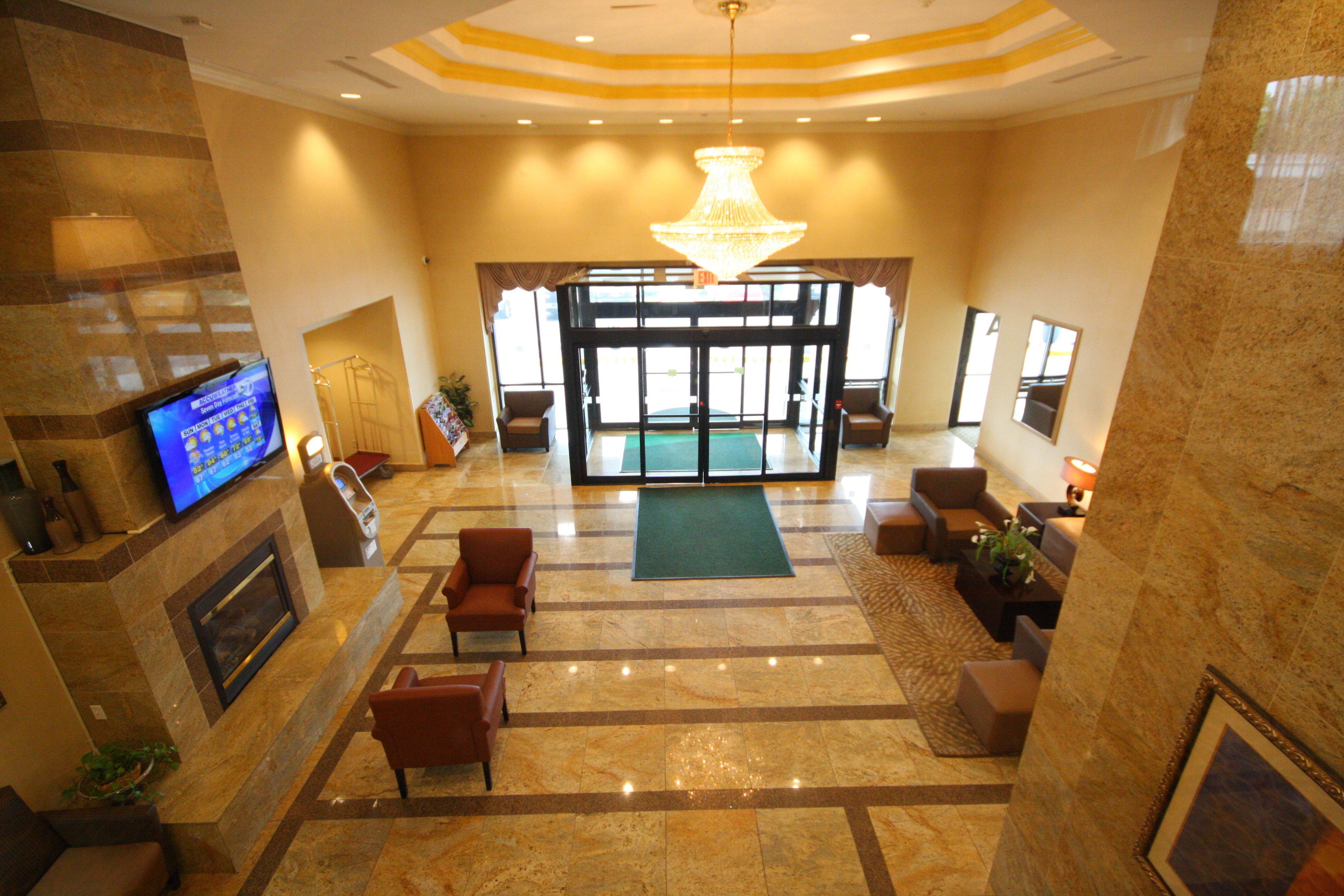 By Ihg Hotel Hazlet