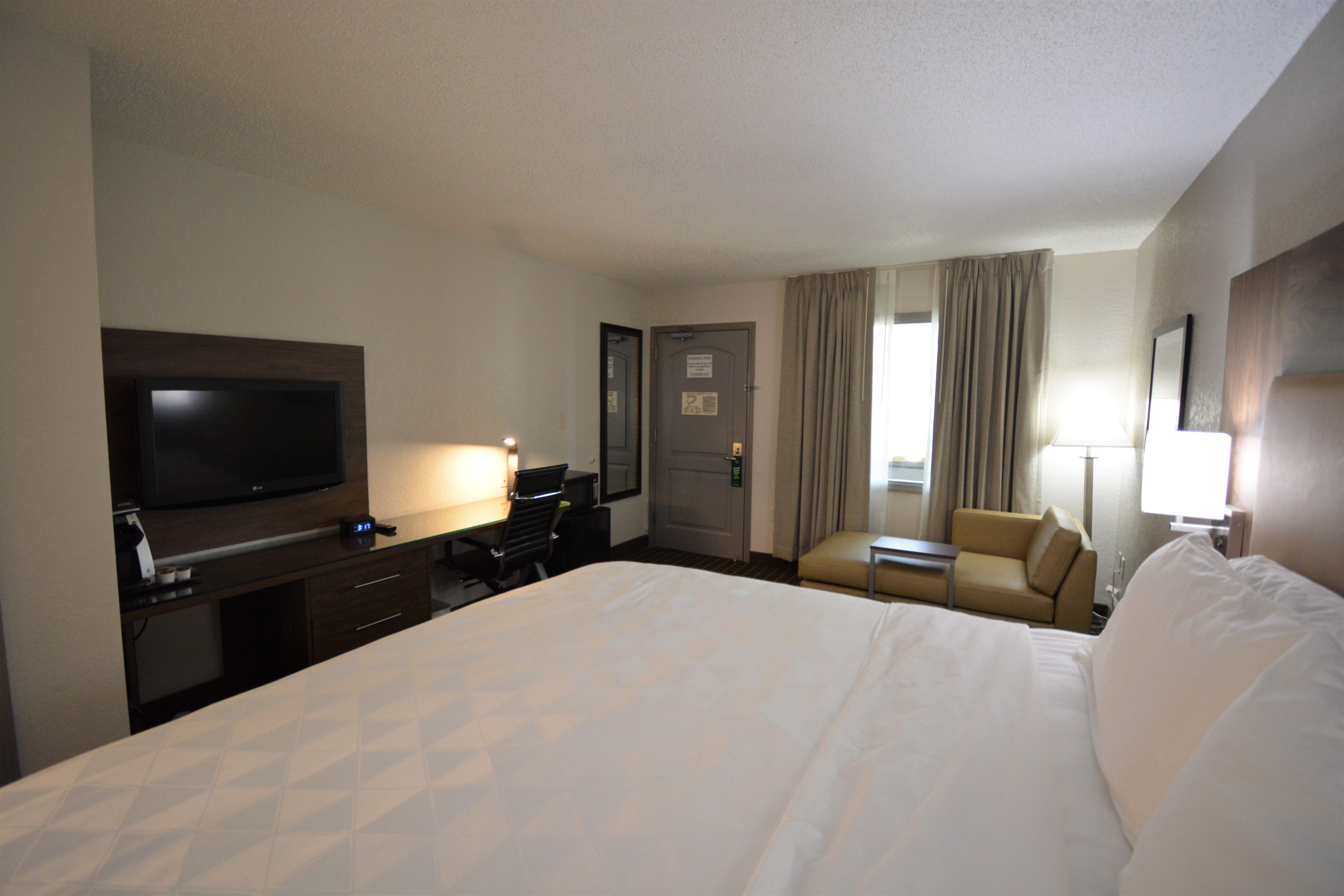 Hotel By Ihg 3*