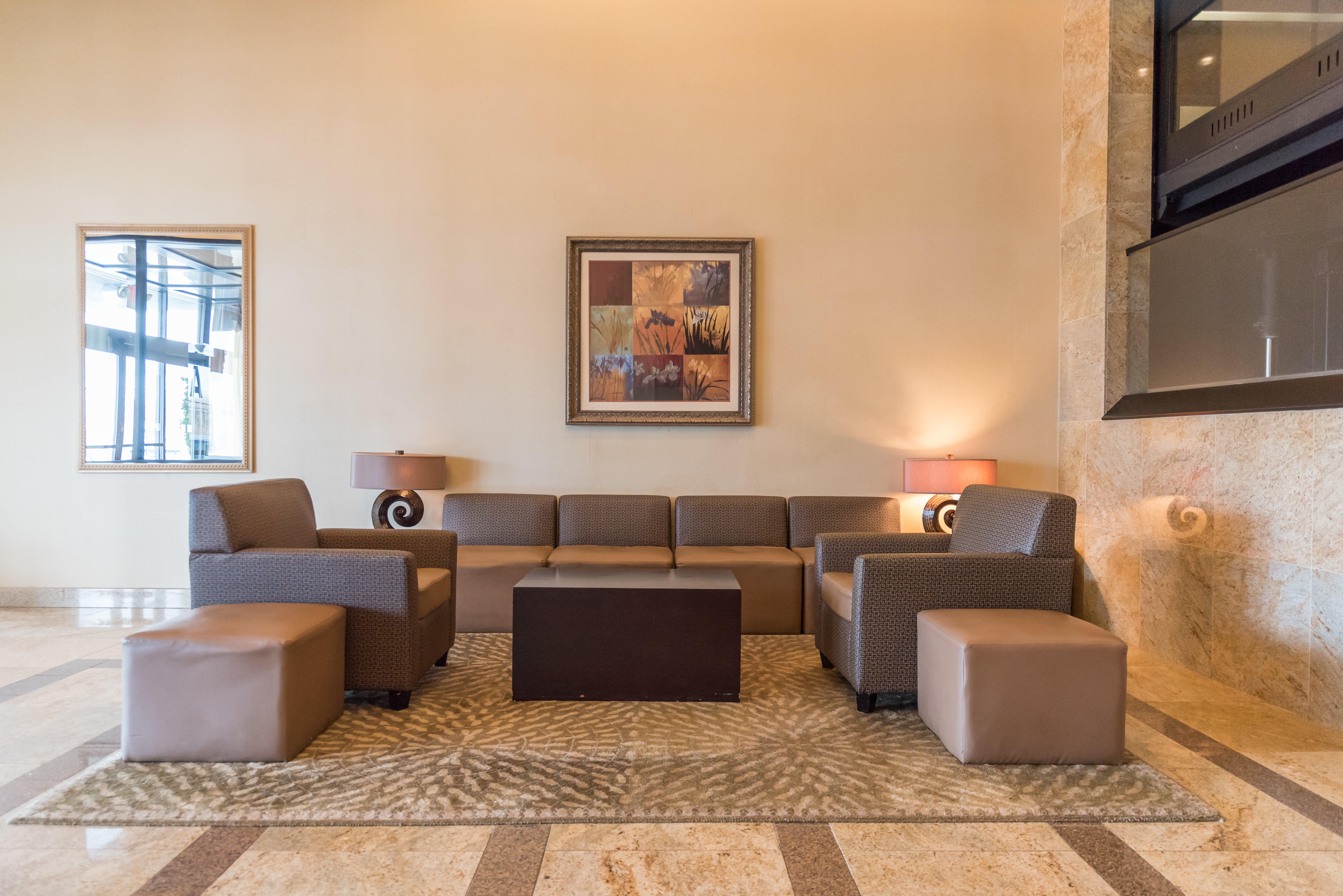 Hotel By Ihg